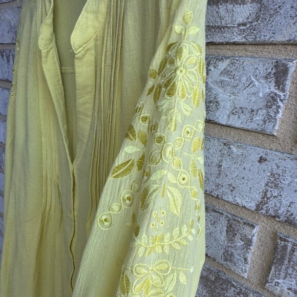 Soft Surroundings Long Sleeve Button Up Embroidered V-Neck Shirt Women's Size M - Picture 6 of 9